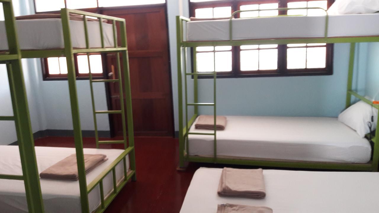 Ao Nang Anna'S House Aonang Bed & Breakfast エクステリア 写真